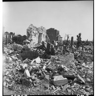 Royan en ruine après sa libération.