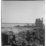 Royan en ruine après sa libération.