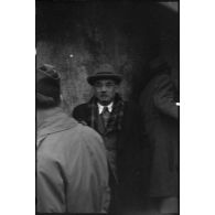 Le prince Kindavong du Laos lors d'une visite au Berghof, résidence secondaire d'Hitler.