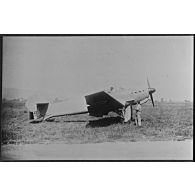 Un bombardier en piqué Loire-Nieuport 40 de l'aéronautique navale.