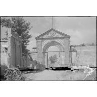 La porte de Berry, accès à l'arsenal.