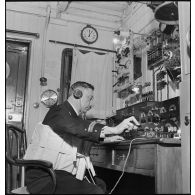 Exercice d'alerte à bord du paquebot Brazza.