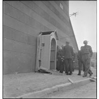 Point d'impact d'une bombe ennemie sur le bastion 32.