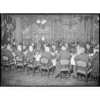 Paris, quai d’Orsay, palais d’Orsay, banquet de la M.S. [légende d’origine]