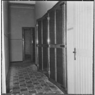 Beni Messous. Camp Basset. Nouvelle cuisine moderne du centre d'instruction du train n°160 (CIT 160).