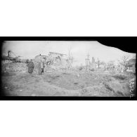 Crapeaumesnil (Oise). Ce qu'il reste de l'église. [légende d'origine]