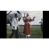 Fonds cinématographique de André Bernard. Film 8 mm "1954-1956. Brazzaville. Le marché, la maison, Noël, vacances à Pointe Noire".