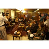 Entretien entre les ministres de la Défense Français et Afghan.