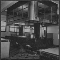 Algérie. Des bâtiments du Génie. Cuisine.