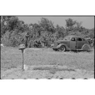 Une équipe de reporters de la Luftwaffe Kriegsberichter Kompanie 4 avec au centre le capitaine Hans von Pebal.