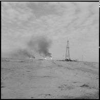 Hassi Messaoud. Torchères.