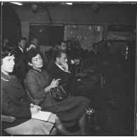 La Reghaïa. Les journalistes assistent à un exposé.