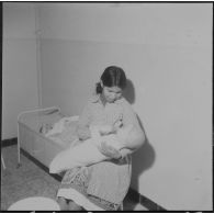 Colomb-Béchar. Centre professionnel. Cours de puériculture.