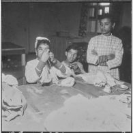 Colomb-Béchar. Centre professionnel. Cours de couture.