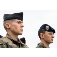 Portrait du sergent Sydney du régiment d'infanterie-chars de marine (RICM) pour la cérémonie du 14 juillet à Tapa, en Estonie.