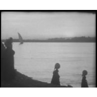 [Escale en Egypte de l'équipage de l'aviso colonial le "Dumont d'Urville", 1934-1936.]