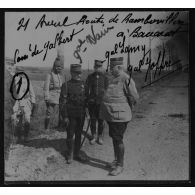1 / 21 avril [1915]. Route de Rambervillers à Baccarat. Com[mandan]t de Galbert, g[énér]al Varin, g[énér]al Lamy, g[énér]al Joffre. [légende d'origine]
