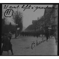 11 / 21 avril [1915]. Défilé à Gerardmer. Col[onel] Nicolas. [légende d'origine]