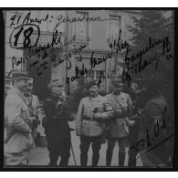 18 / 21 avril [1915]. Gerardmer. Cap[iitaine] Noinski, com[mandan]t de Galbert, c[apitai]ne Legorju, g[énér]al de Maud'huy, L[ieutenant] Col[onel] Gamelin. T.S.V.P. [légende d'origine]