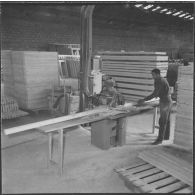 Sidi Chami. Menuiserie Lyon-Standard. Mortaiseuse ultra-moderne.