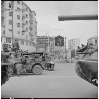 Bab el Oued. Fusillade sur le 2e bataillon du 73e régiment d'infanterie de marine (RIMa). Des soldats à leur poste.