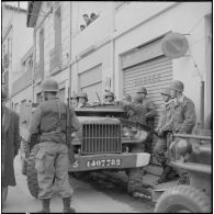 Bab el Oued. Fusillade sur le 2e bataillon du 73e régiment d'infanterie de marine (RIMa). Des soldats à leur poste.