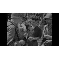 La campagne d'Italie : avancée des troupes françaises et américaines sur le front.