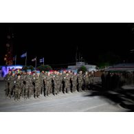 Rassemblement des casques bleus pour une cérémonie à Deir Kifa, au Sud-Liban.