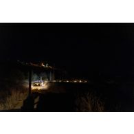 Un convoi progresse vers la ville de Meiss El Jabal, au Sud-Liban.