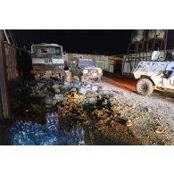 Vue des impacts de tirs de mortier israëliens dans l'enceinte du camp de Meiss El Jabal, au Sud-Liban.