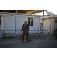 Portrait du brigadier-chef Louis du 1er régiment de spahis (RS) sur le camp de Deir Kifa, au Sud-Liban.