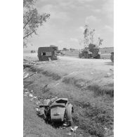 Une automitrailleuse BA-10 détruite ou abandonnée.