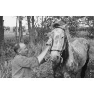 Toilette du matin au sein de la 137. infanterie division.