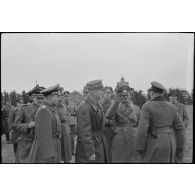 Le ministre Fritz Todt en visite sur la Ligne Siegfried.