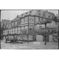 Le Rhin est sorti de son lit, la ville de Koblenz (Coblence) est inondée.