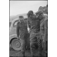 Evacuation d'un blessé.