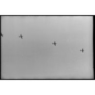 Bombardiers Junkers Ju-87 en formation.