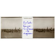 Rabat. Troupes chérifiennes et drapeaux. [légende d'origine]<br>