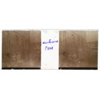 [Hôpital de verdun, deux infirmières au premier plan] : Ambroise Paré. [légende d'origine]<br>