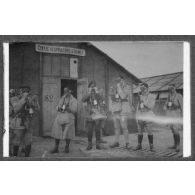 Les exercices du centre respiratoire d'armée. Yser. [légende d'origine]