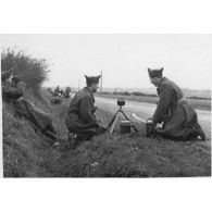 E[cole] M[ilitaire d']A[rtillerie]. Poitiers. Novembre 1937 - avril 1938. [légende d'origine]