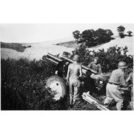 En route vers la libération de Sienne. Juin 1944. [légende d'origine]