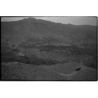 [Paysage de montagnes].