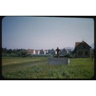 1955, Reutlingen, au Quartier 0019. [légende d'origine]