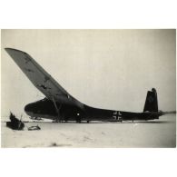 [Un planeur allemand Messerschmitt Me-321 d'une unité de transport (Transportgeschwader)].