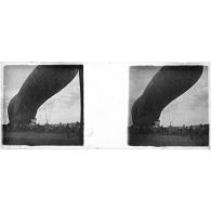 [Jules, saucisse d'observation].
