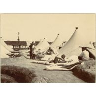 [Les tentes du camp de Sissonne].