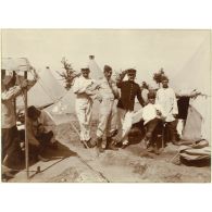 [Portrait de groupe au camp de Sissonne].