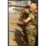 N'Djamena - Cérémonie du 14 juillet (II° escadron du RICM). [légende d'origine]