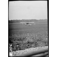 [Farman F40 au décollage].